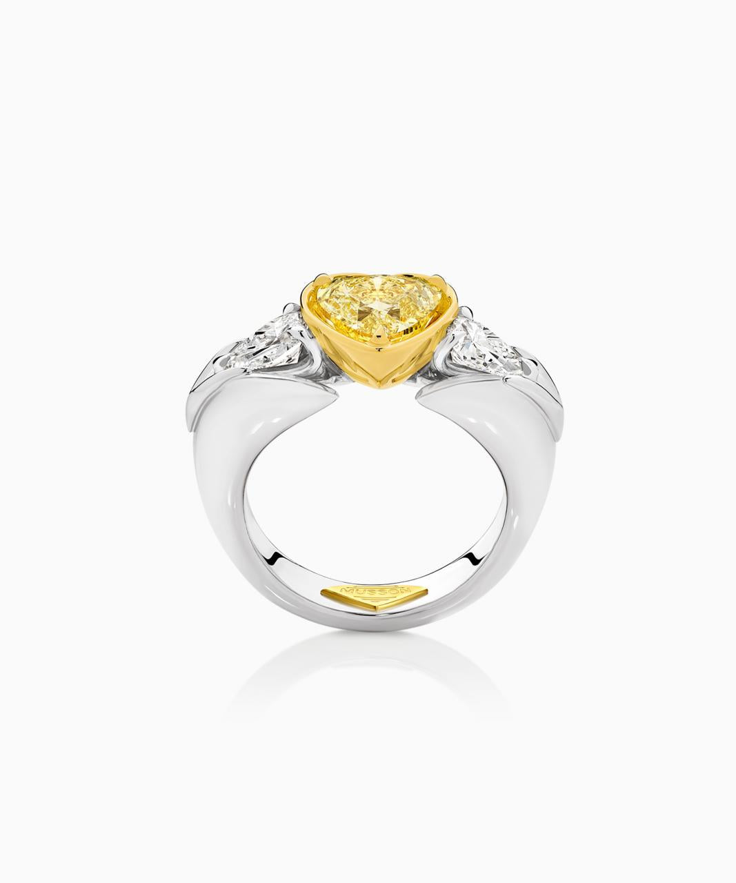 Mon Coeur Yellow Diamond Ring