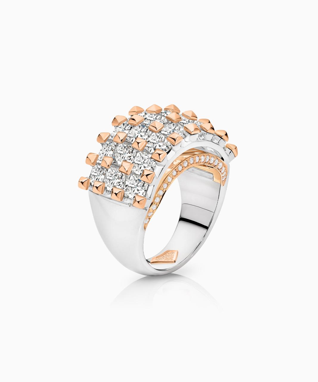 Aella Diamond Ring