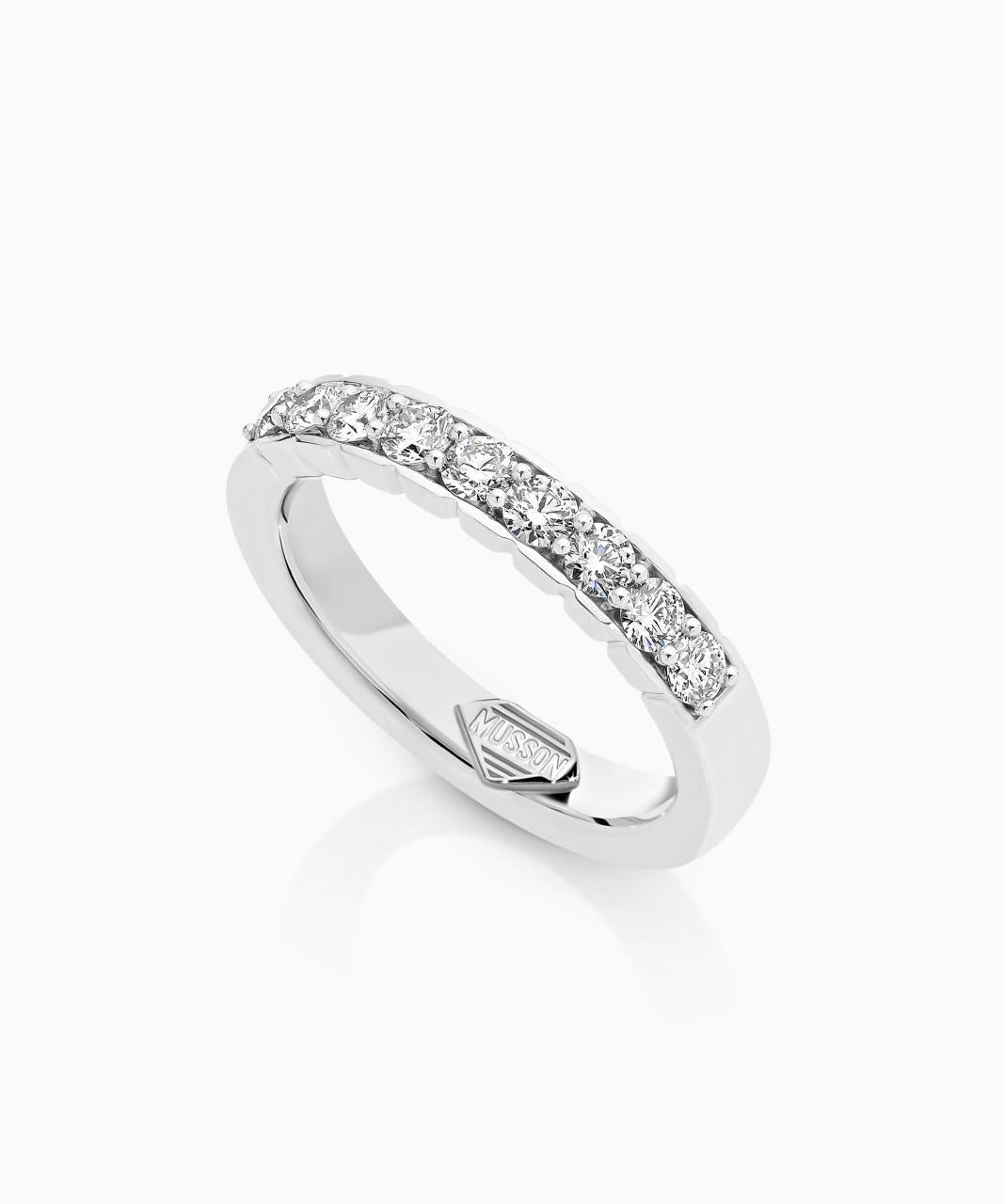 Adore Medio Diamond Ring