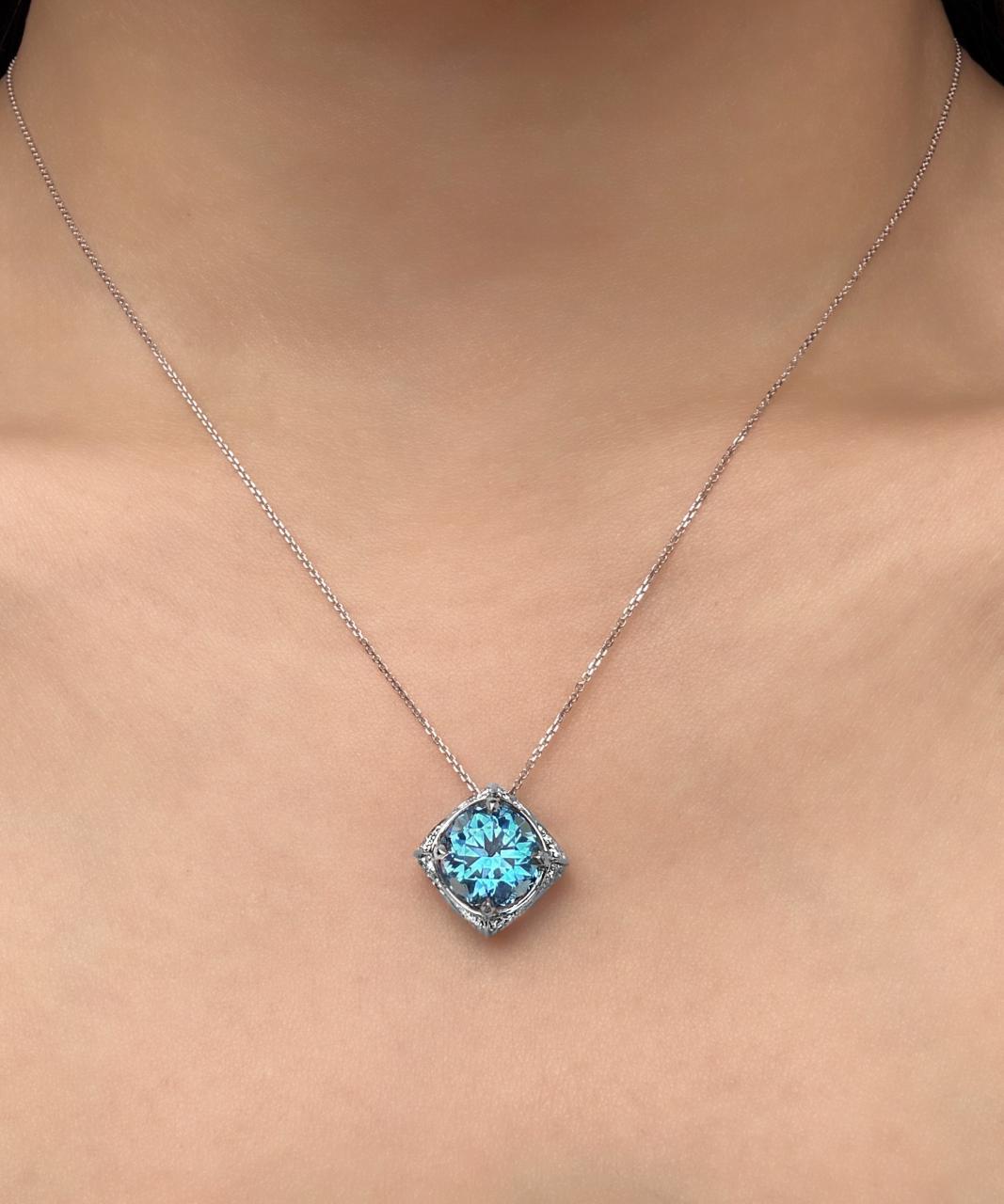 Empress Blue Topaz Pendant, 18ct White Gold