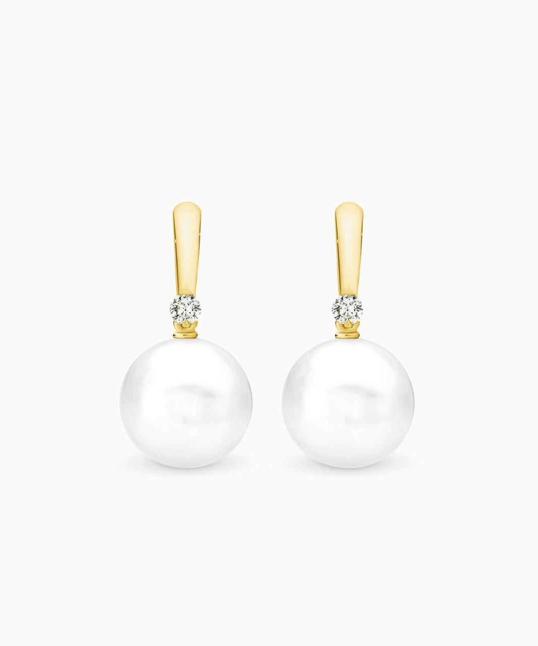 Quiver Pearl Earrings