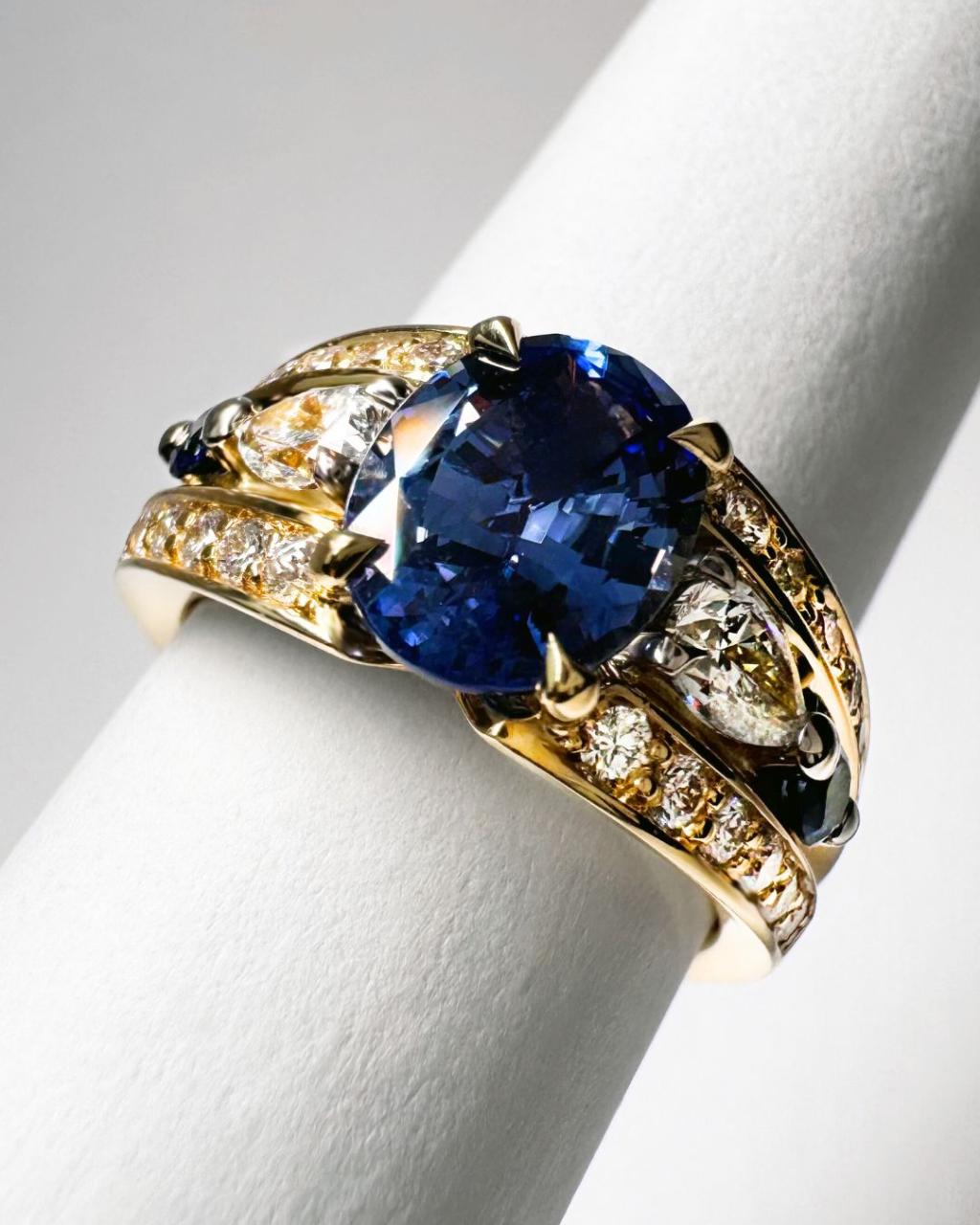 Vivid Bridge Couture with Sapphire & Natural Diamond Ring, 18ct Yellow Gold