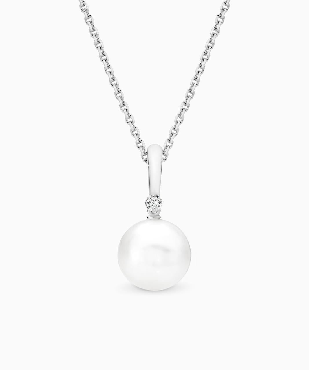 Quiver Pearl Pendant - White Gold