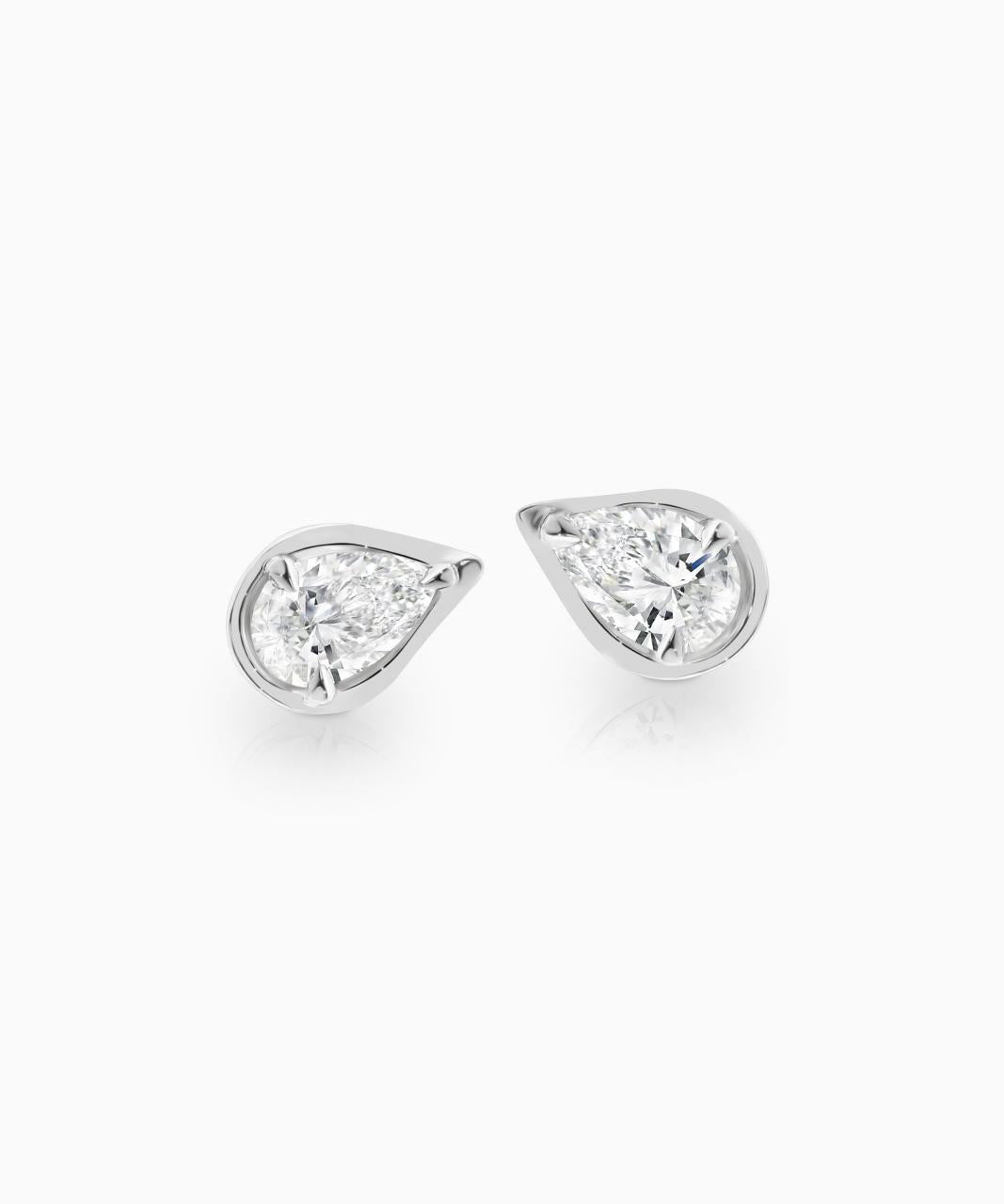 Pera Medio Diamond Stud Earrings, White Gold