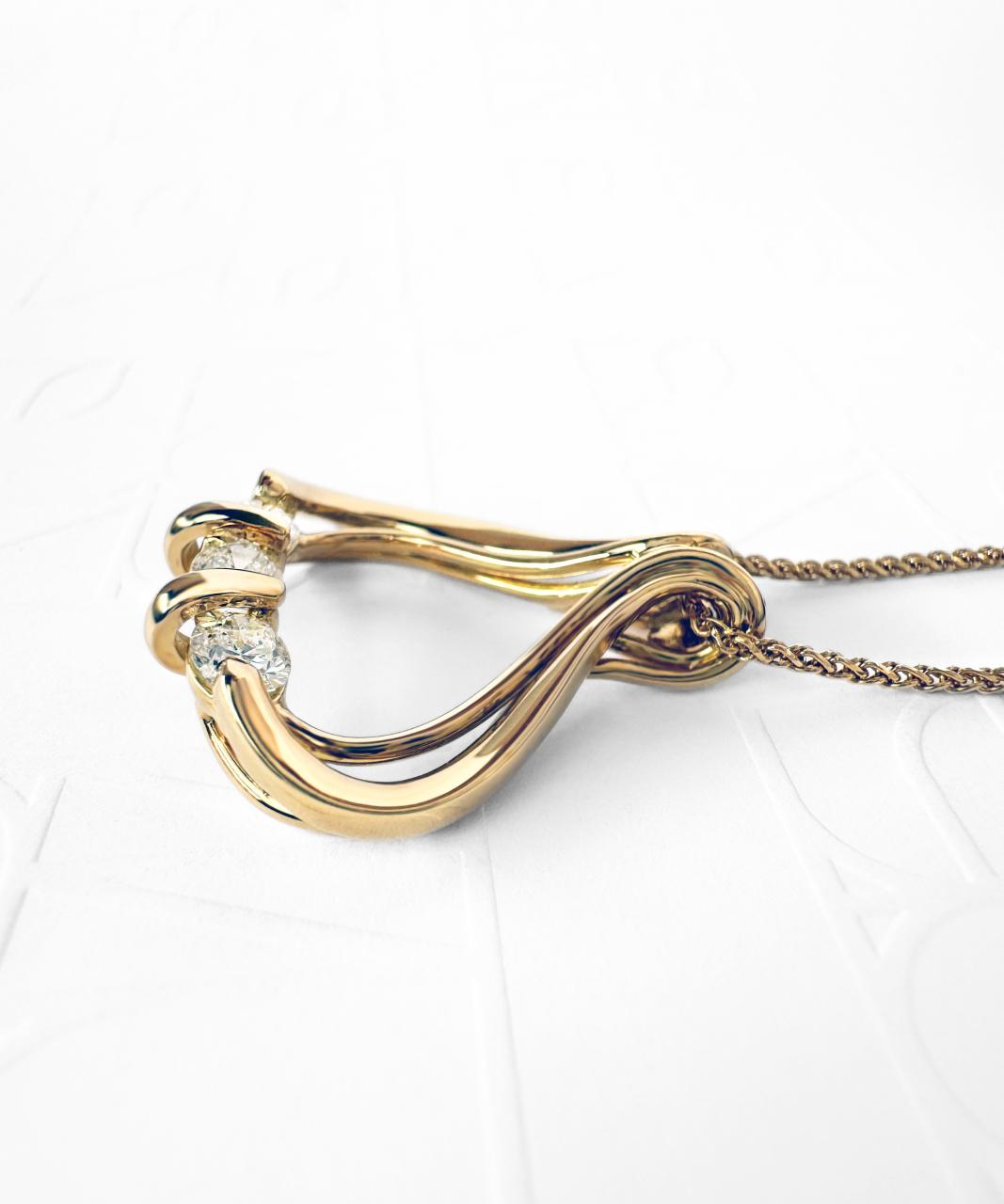Trois Diamond Pendant, 18ct Yellow Gold