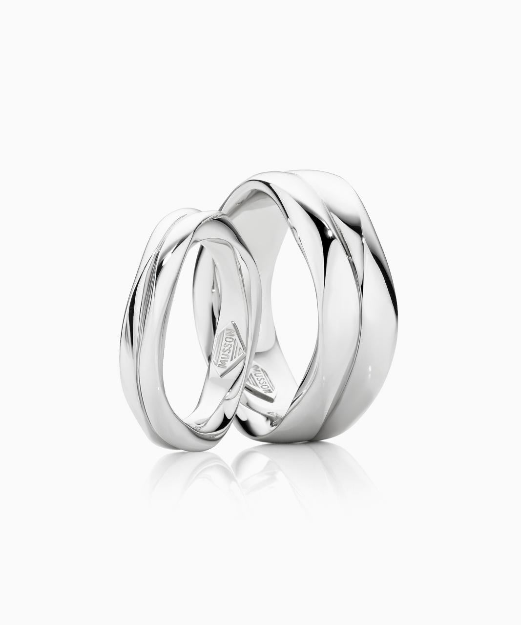 Entwined Wedding Ring - 8mm
